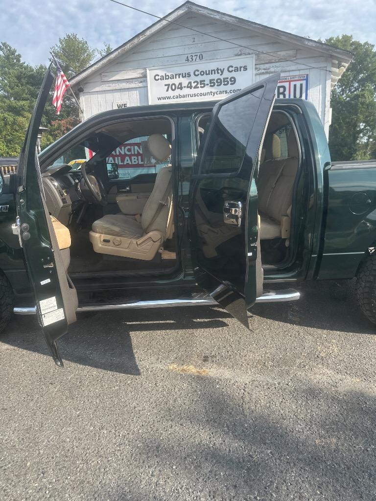 2012 Ford F-150 - $10,999
