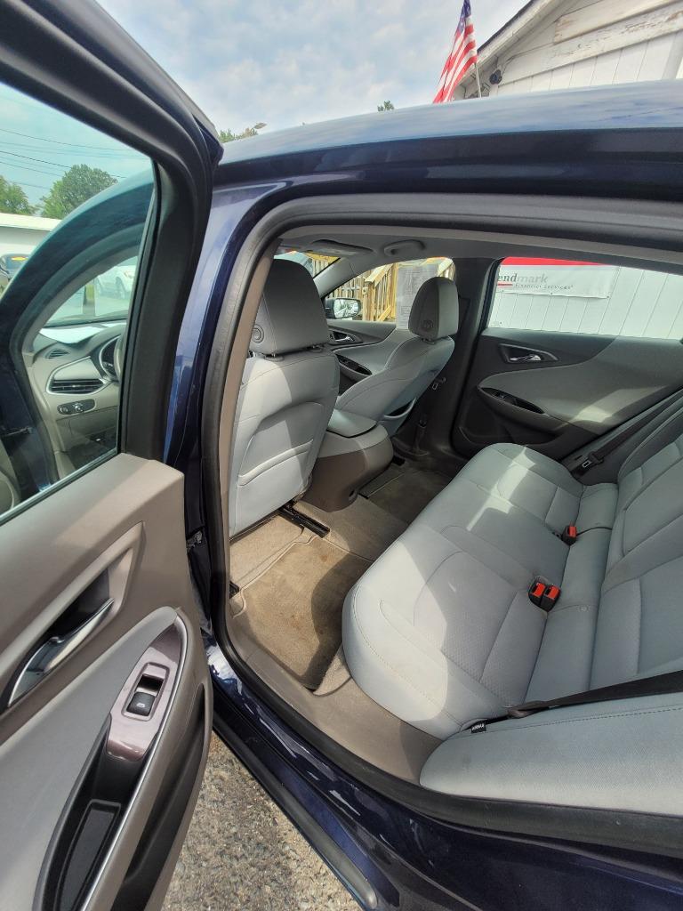 2016 Chevrolet Malibu - $8,499