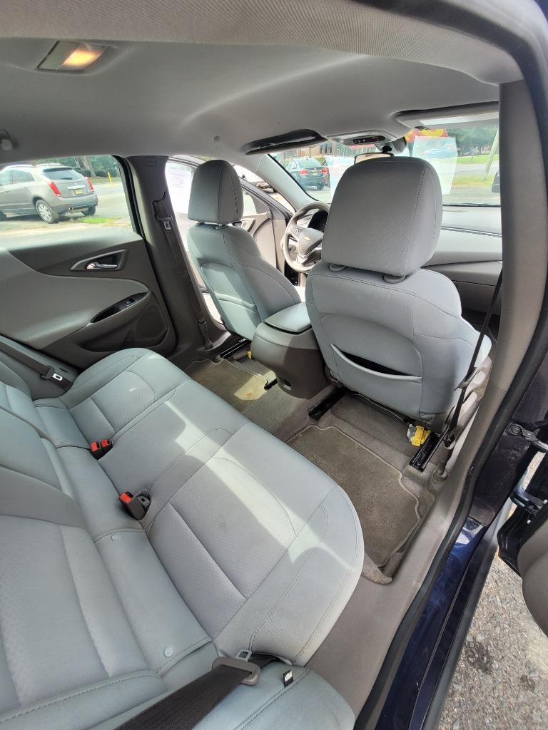 2016 Chevrolet Malibu - $8,499