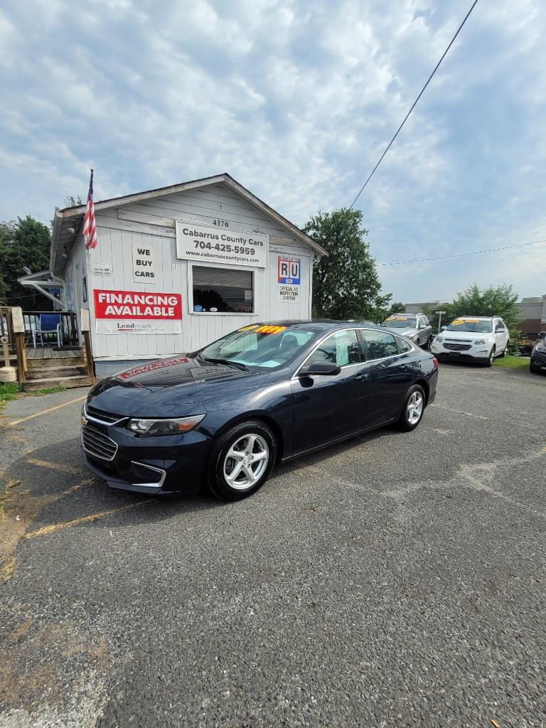 2016 Chevrolet Malibu - $8,499