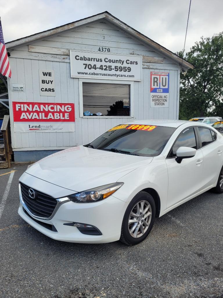 2018 MAZDA MAZDA3 - $10,999