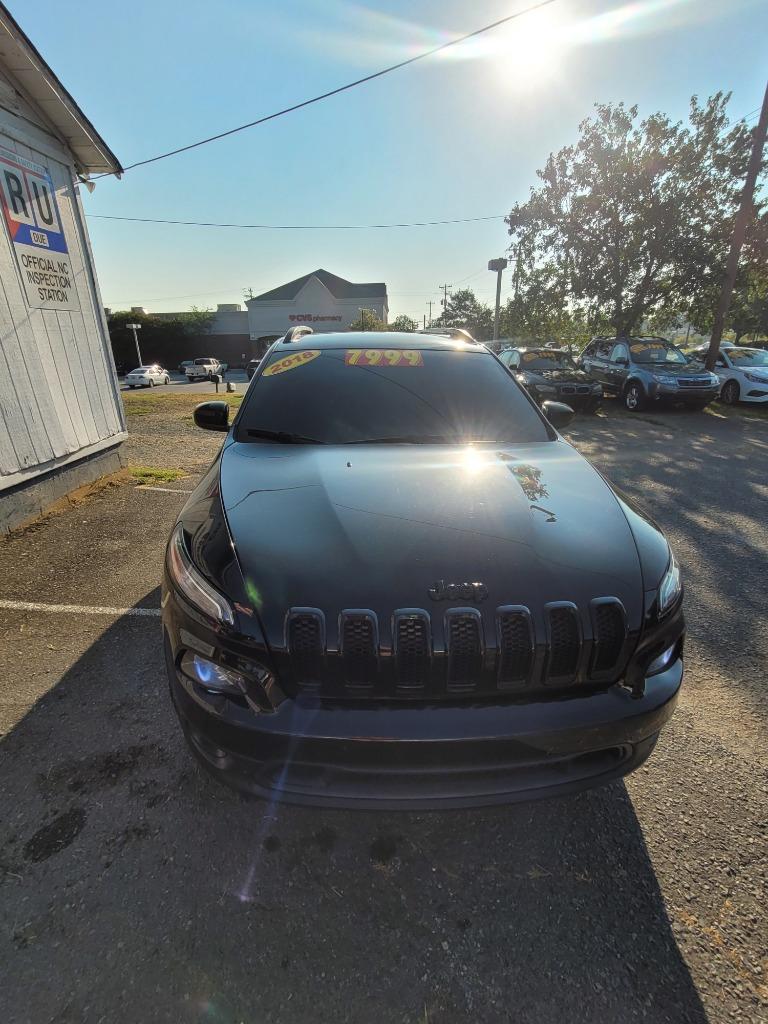 2018 Jeep Cherokee - $7,999