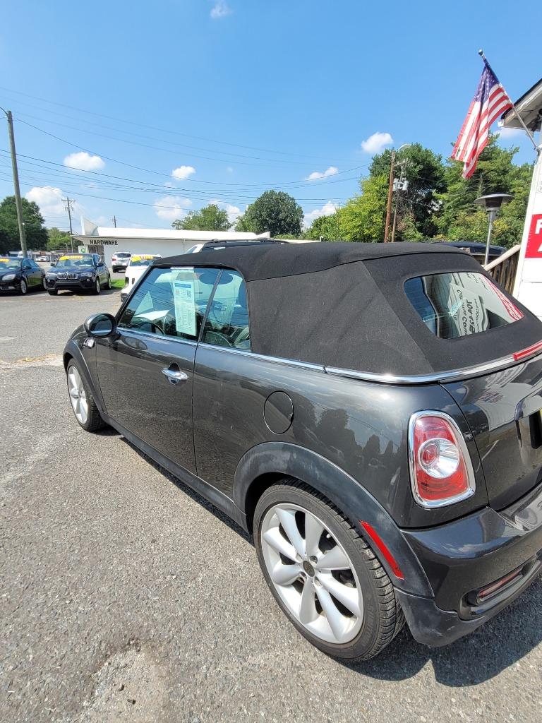 2011 MINI Cooper - $5,999