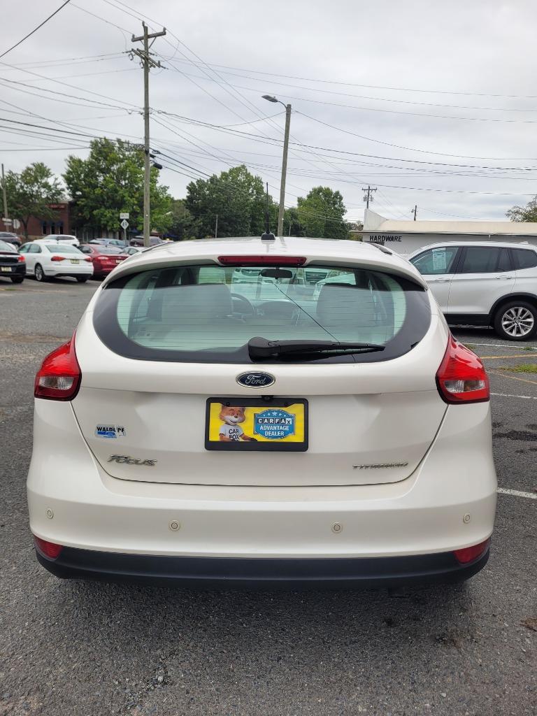 2015 Ford Focus - $5,999
