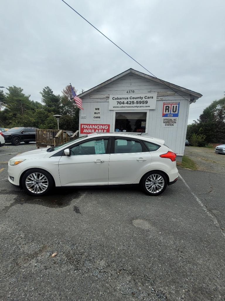 2015 Ford Focus - $5,999