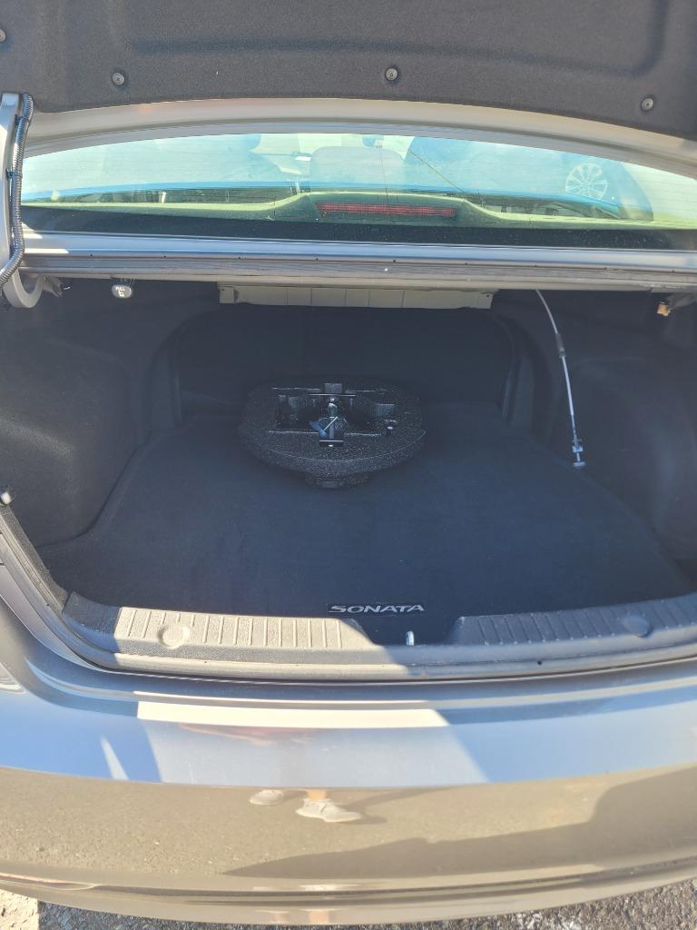 2013 Hyundai Sonata - $5,999