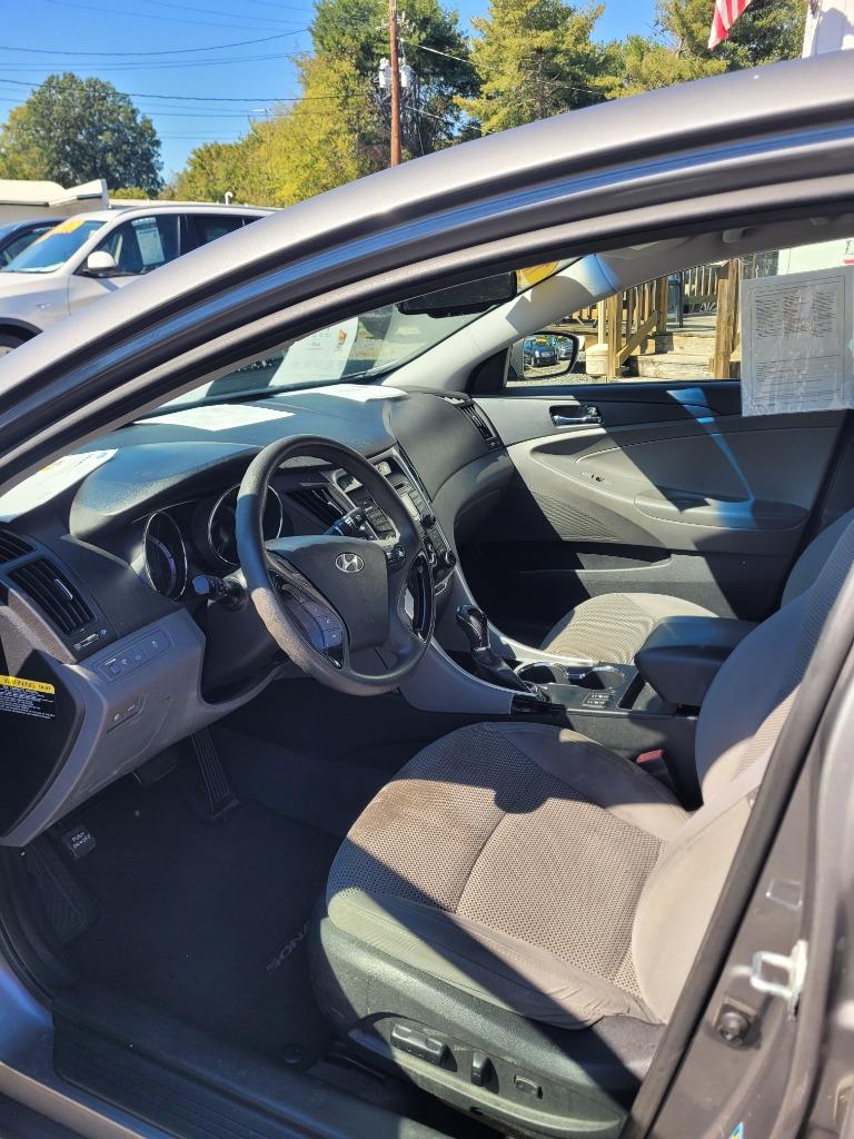 2013 Hyundai Sonata - $5,999