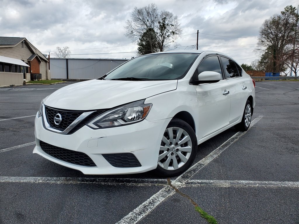 2016 Nissan Sentra - $8,499