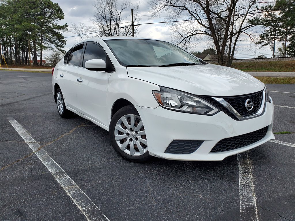 2016 Nissan Sentra - $8,499