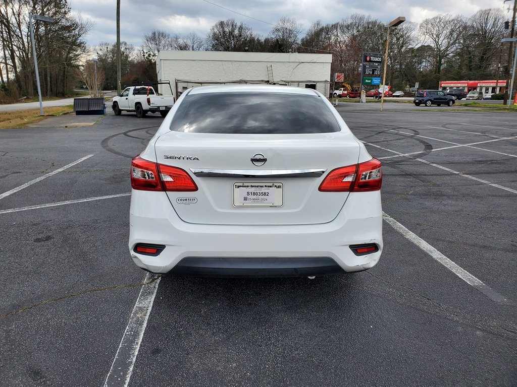 2016 Nissan Sentra - $8,499