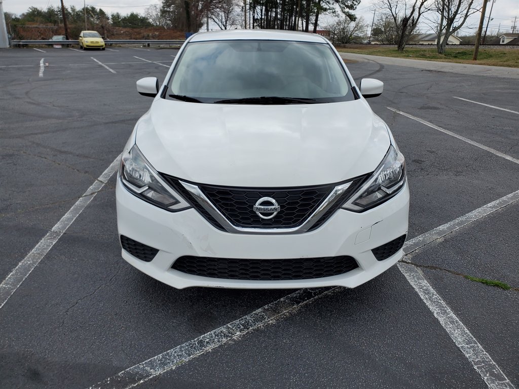 2016 Nissan Sentra - $8,499