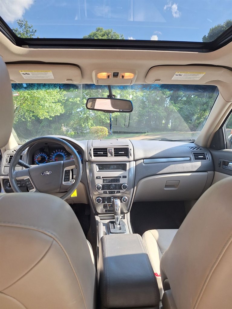 2011 Ford Fusion Sport photo