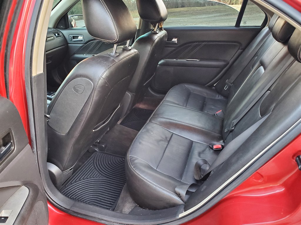 2010 Ford Fusion - $4,999