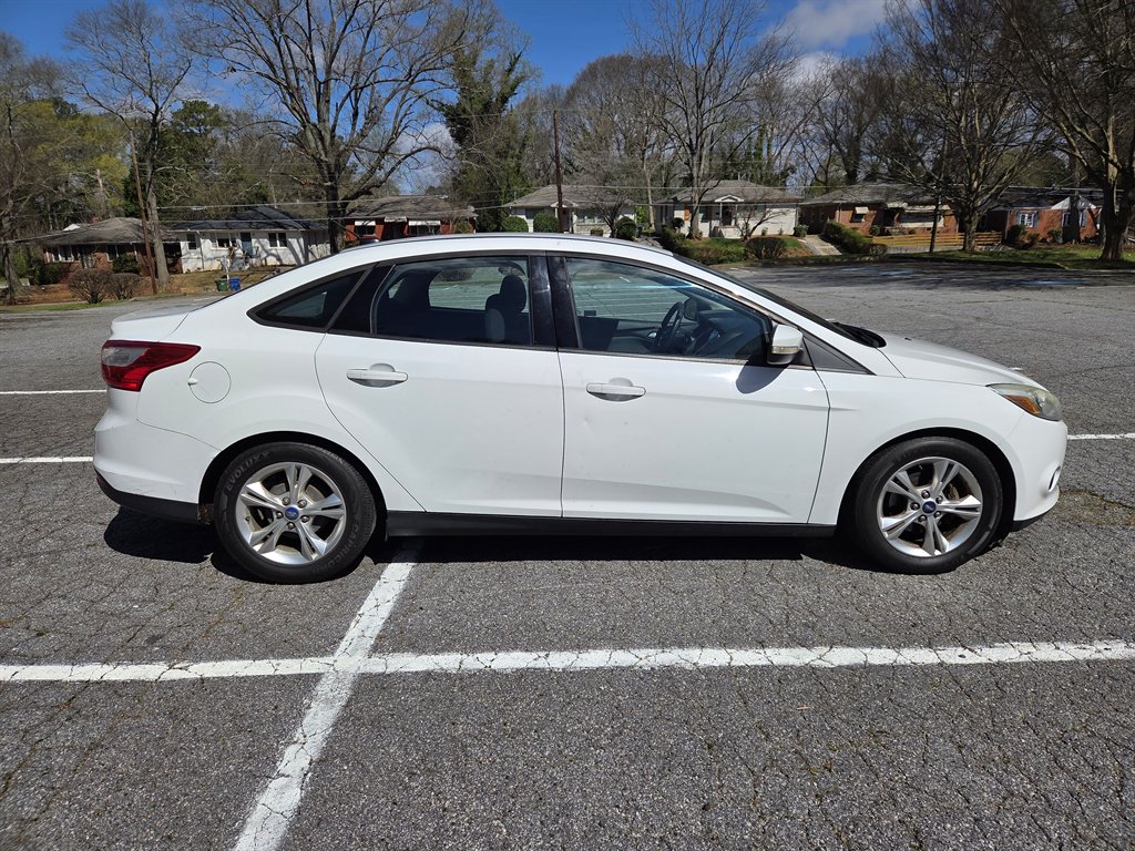 2014 Ford Focus - $3,500