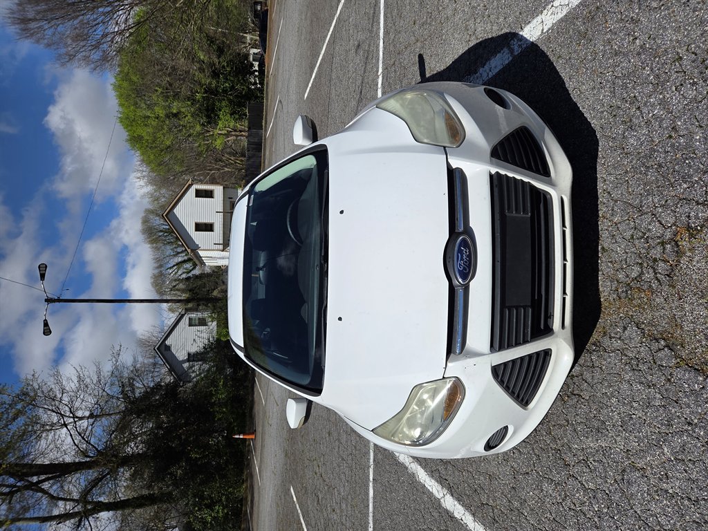 2014 Ford Focus - $3,500