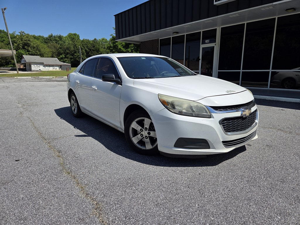 2015 Chevrolet Malibu - $6,999