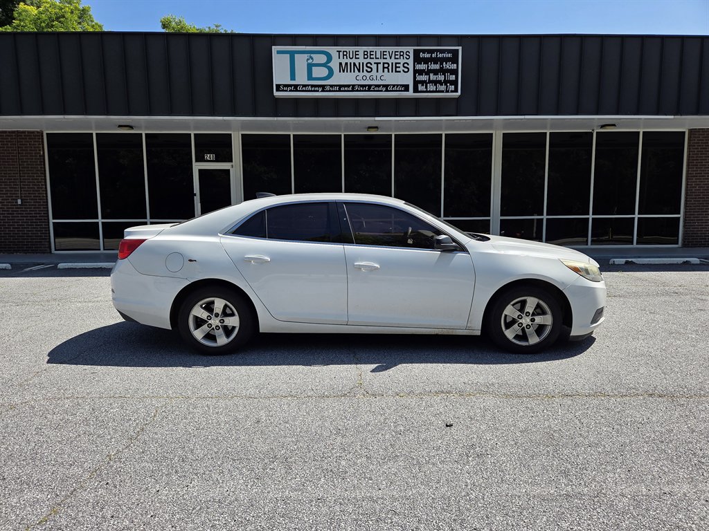 2015 Chevrolet Malibu - $6,999