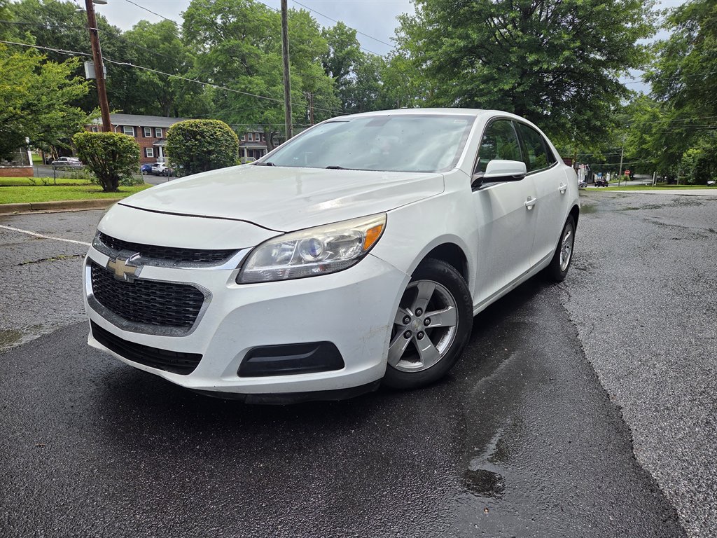 2016 Chevrolet Malibu - $3,999