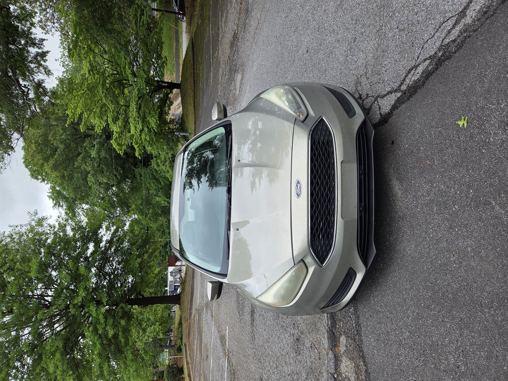 2016 Ford Focus - $2,799