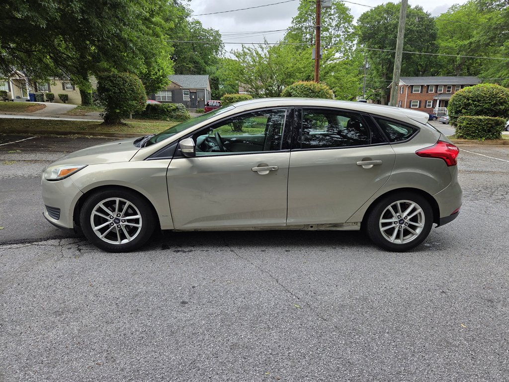 2016 Ford Focus - $2,799