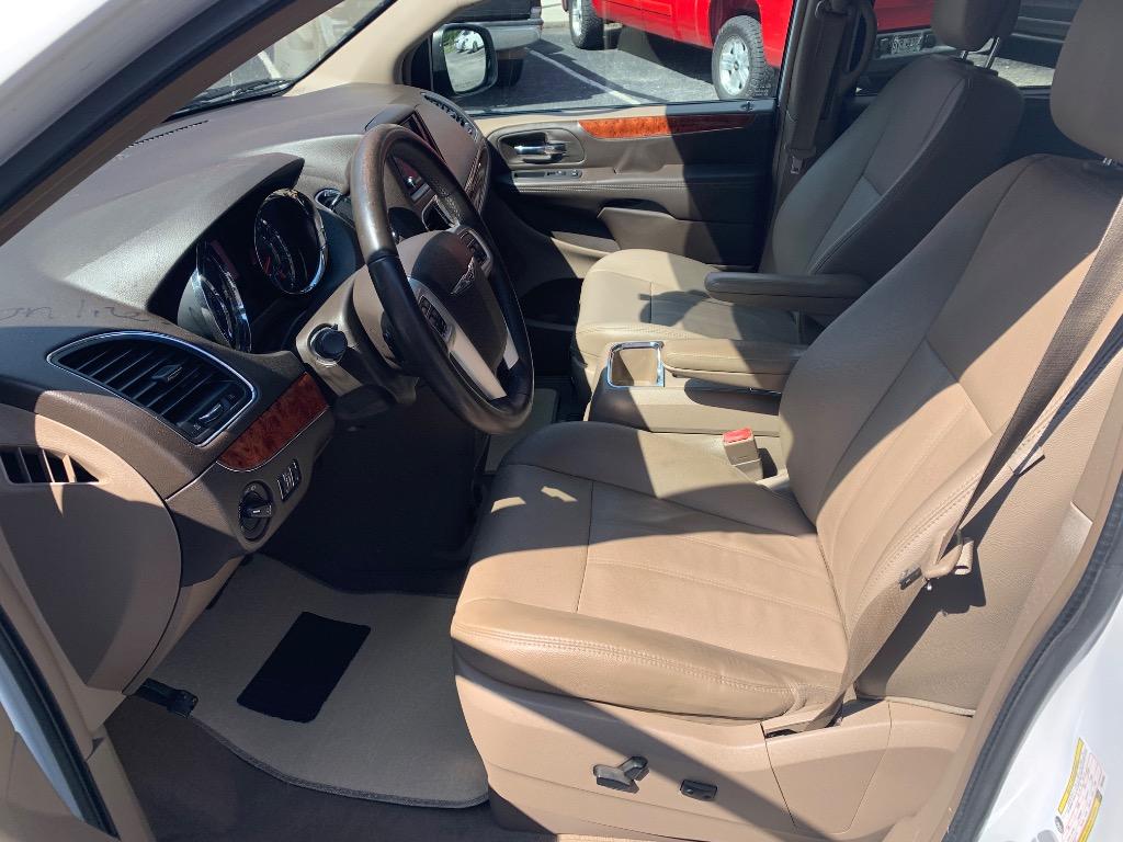 2015 Chrysler Town And Country