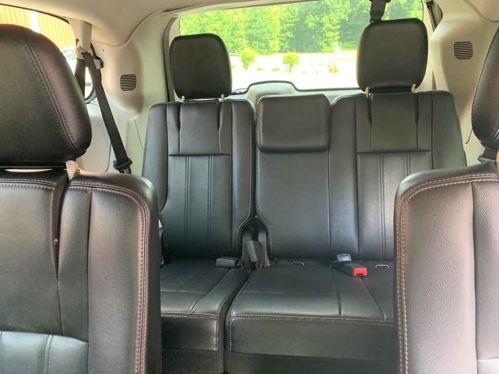 2014 Chrysler Town And Country