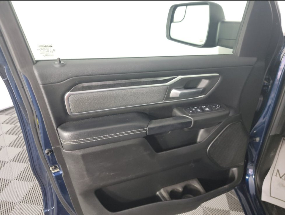 2019 RAM 1500 BIG Horn photo