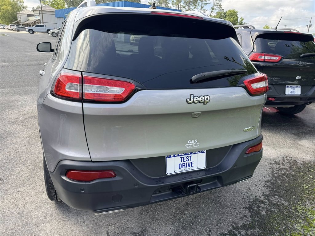 2016 Jeep Cherokee