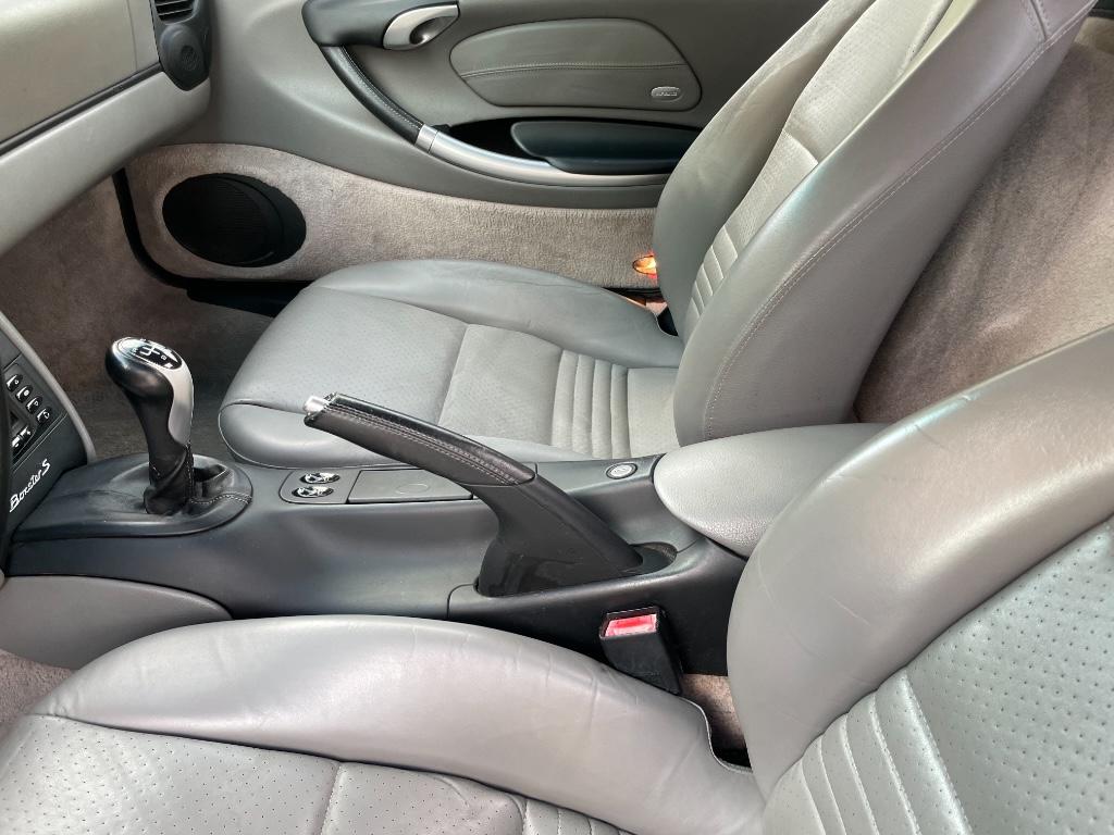 2001 Porsche Boxster S photo