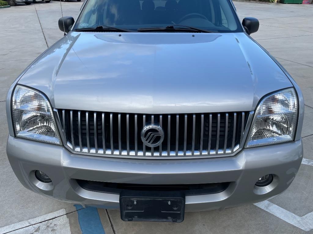 2002 Mercury Mountaineer photo