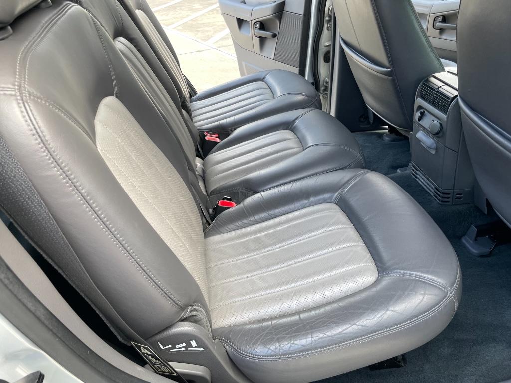 2002 Mercury Mountaineer photo