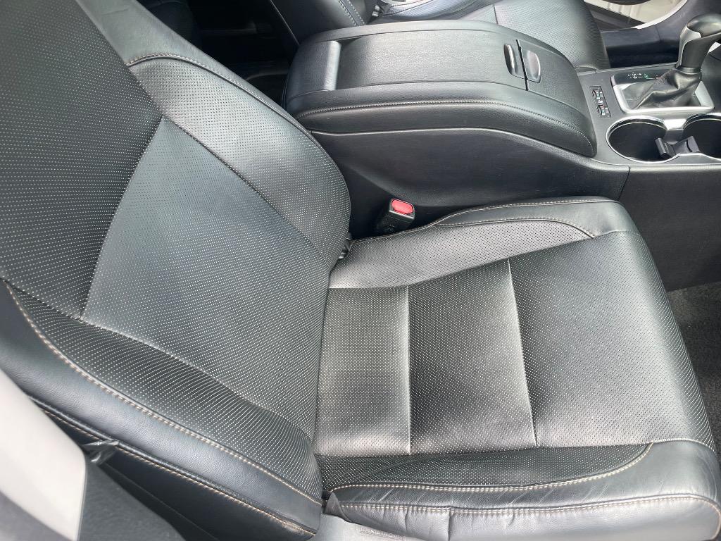 2015 Toyota Highlander - $26,395