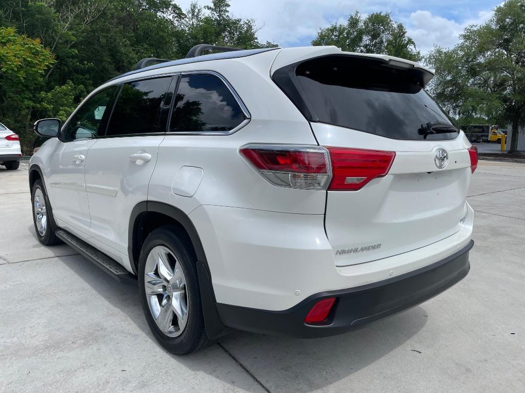 2015 Toyota Highlander - $26,395
