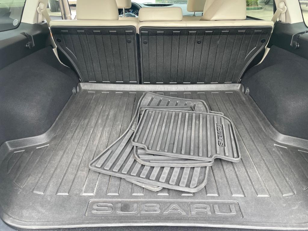 2014 Subaru Outback - $16,495