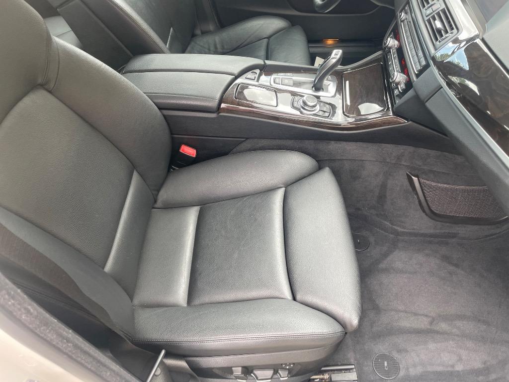 2011 BMW 550i - $9,995