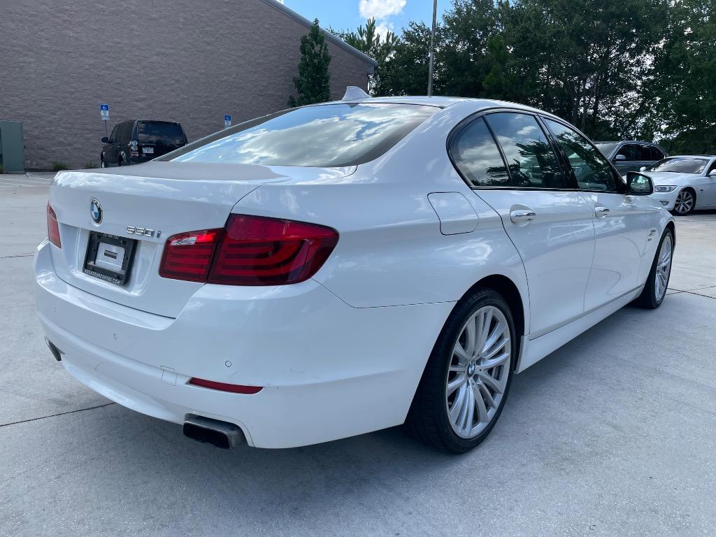 2011 BMW 550i - $9,995