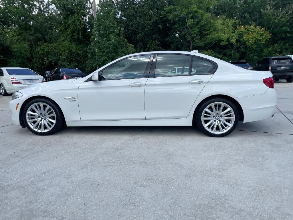 2011 BMW 550i - $9,995