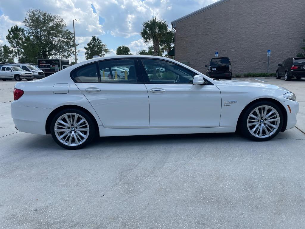 2011 BMW 550i - $9,995