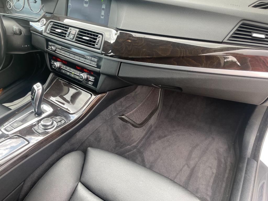 2011 BMW 550i - $9,995