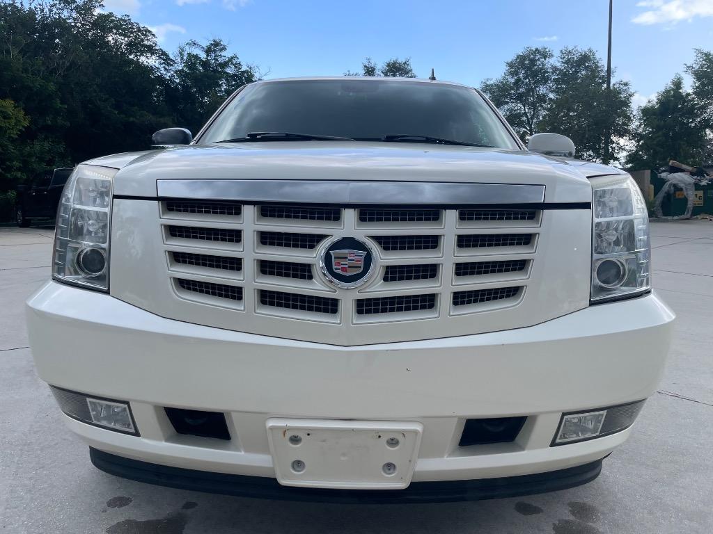 2007 Cadillac Escalade - $16,995