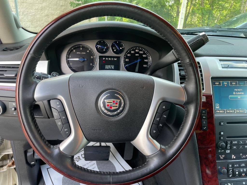 2007 Cadillac Escalade - $16,995