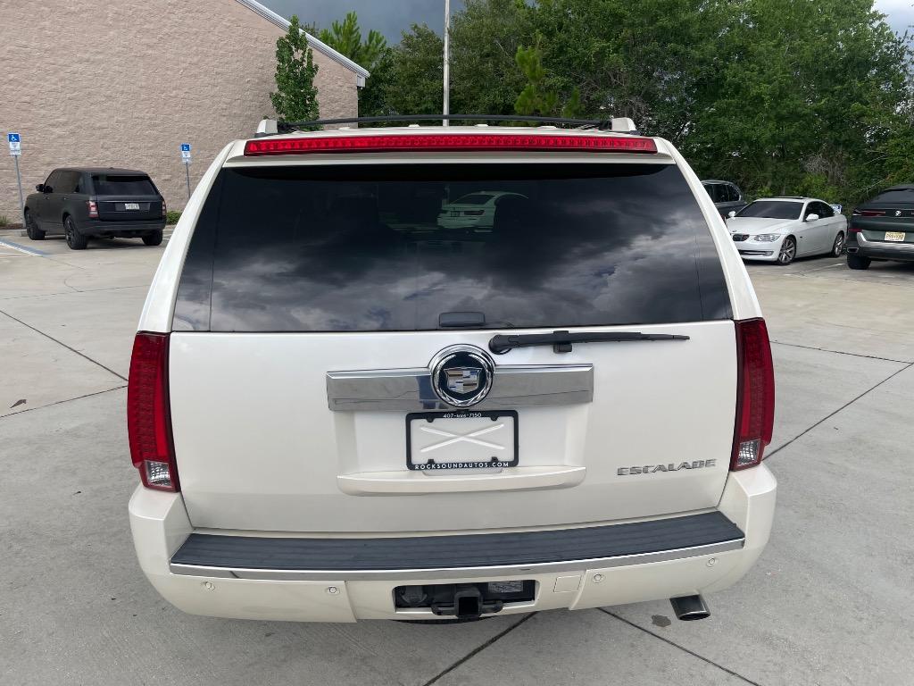 2007 Cadillac Escalade - $16,995