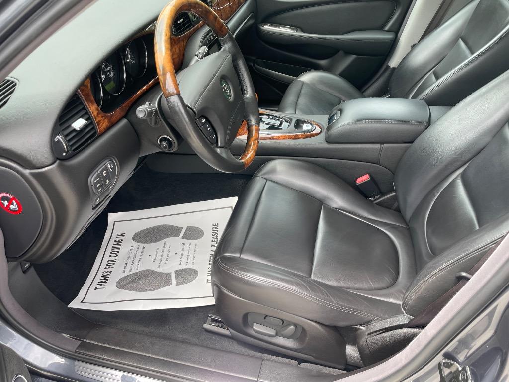 2004 Jaguar XJ - $11,595