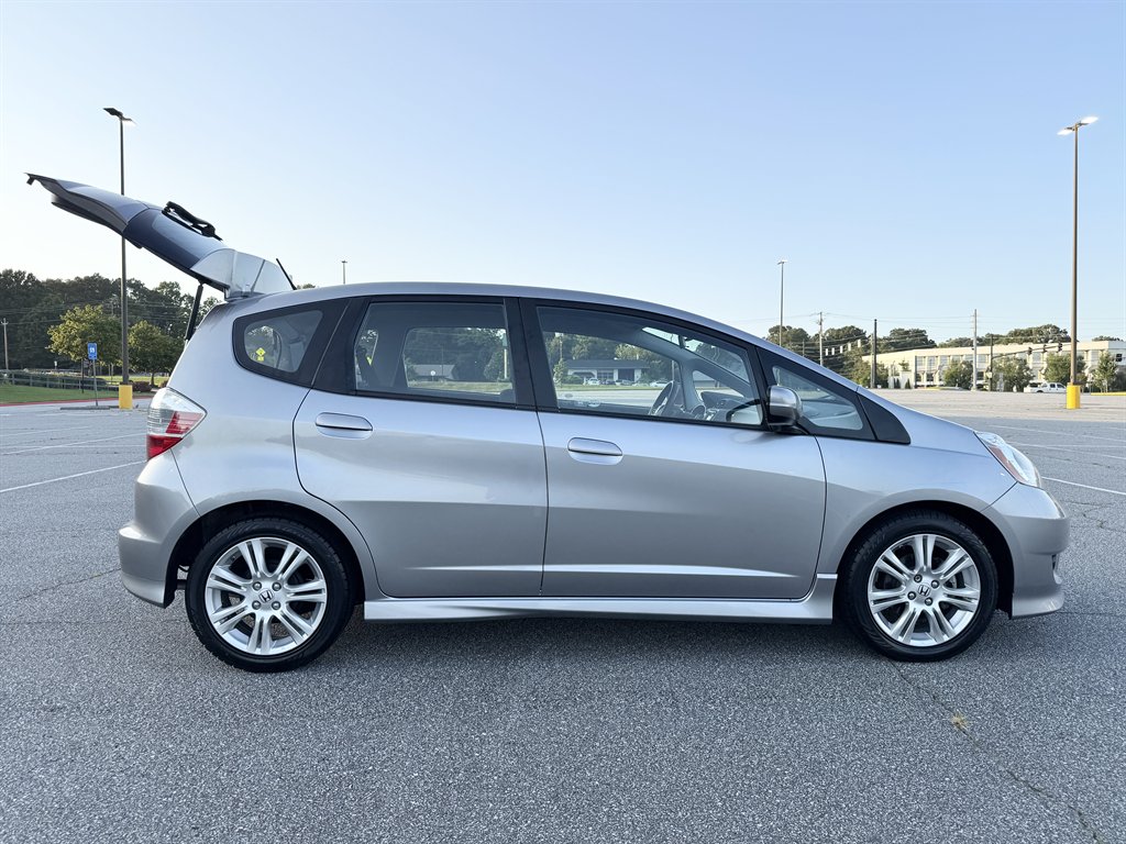 2009 Honda Fit - $10,495
