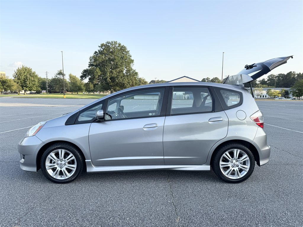 2009 Honda Fit - $10,495