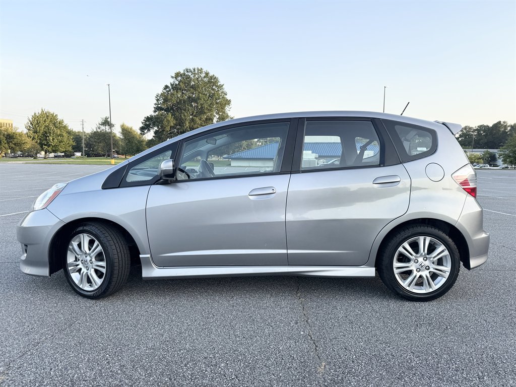 2009 Honda Fit - $10,495