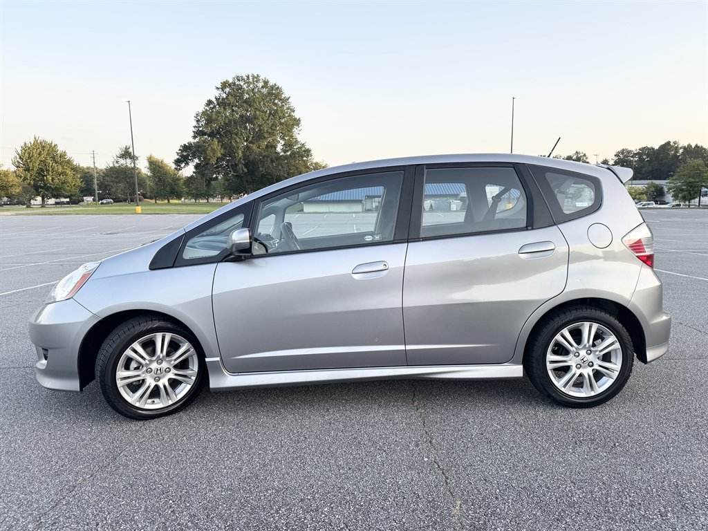 2009 Honda Fit - $10,495