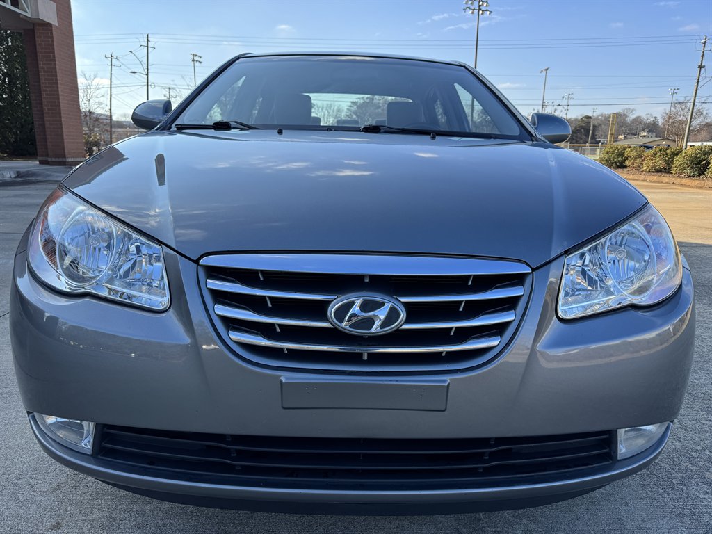 2010 Hyundai Elantra GLS photo
