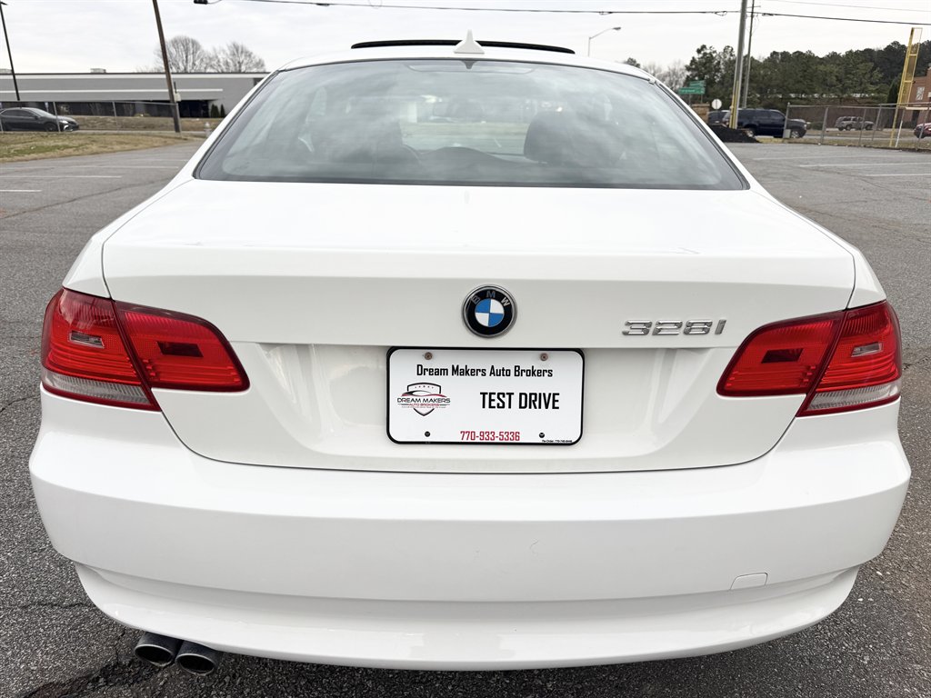 2008 BMW 3-Series 328i photo
