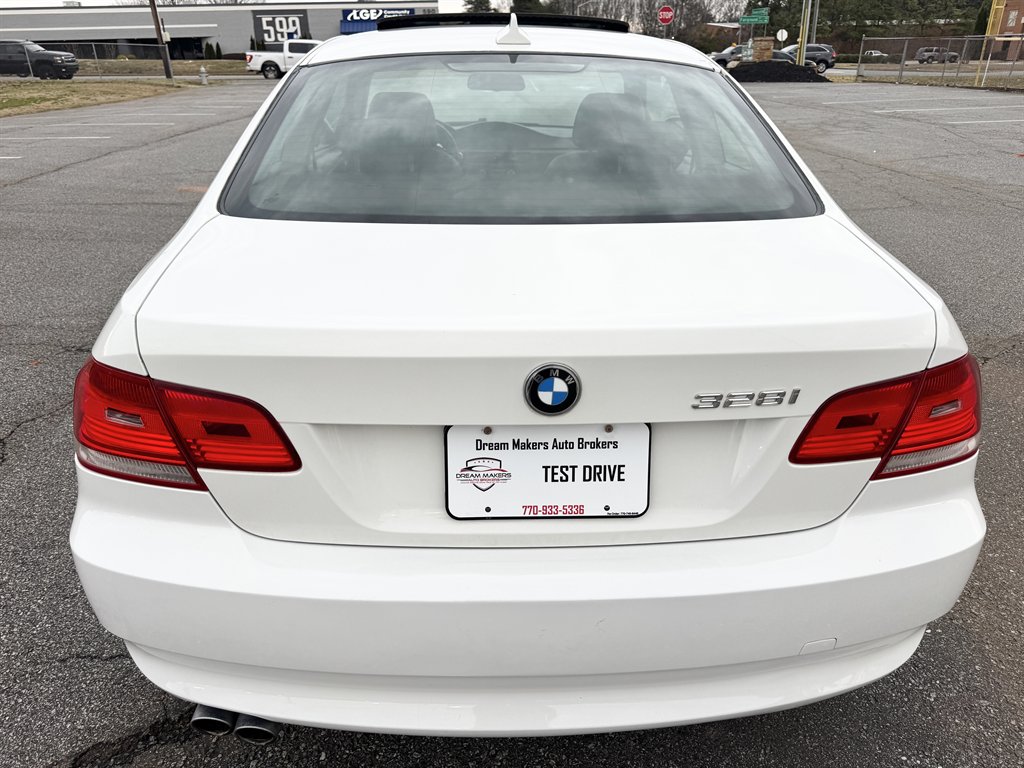 2008 BMW 3-Series 328i photo